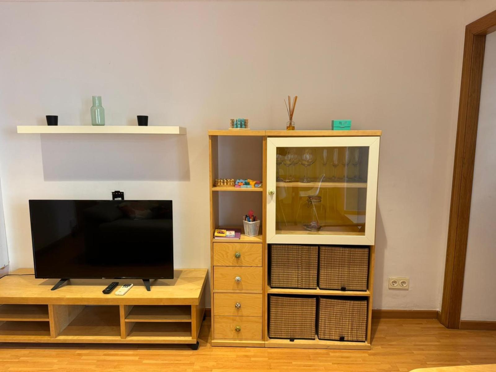 Appartamento Acogedor Piso En Barcellona Esterno foto